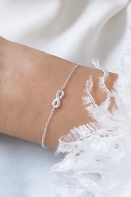 Ezüst infinity karkötő cirkóniakövekkel – 925 sterling ezüst végtelen szimbólum