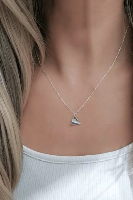Ezüst Nyaklánc Origami Papírrepülő Medállal – 925 Sterling Elegáns Ékszer