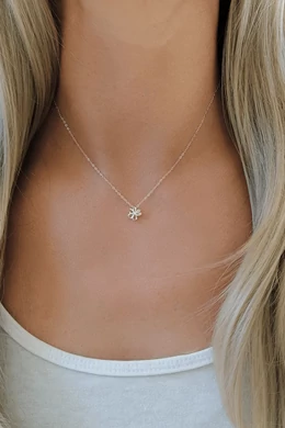 Ezüst Virág Nyaklánc